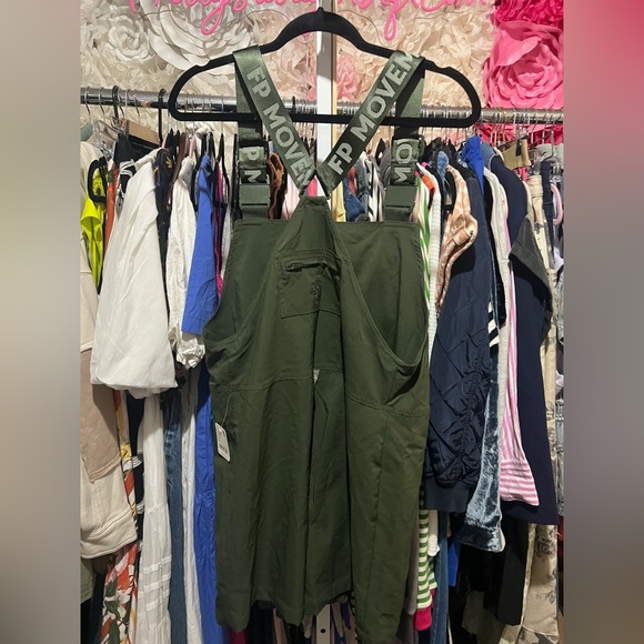 Free People Hit The Hills Shortsie - Everglades, XS NWT - Picture 4 of 5